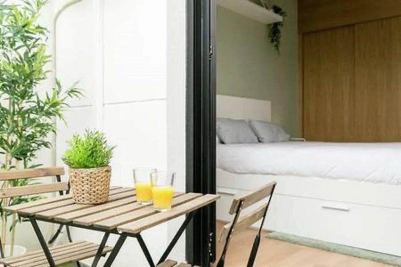 Family Apartment Patio&Swimming Pool In Center Málaga